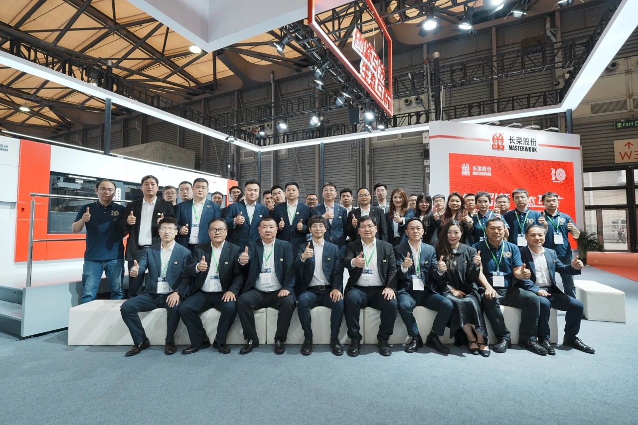 CQ9闪灼 WEPACK，大幅面模切机成为全球 “焦点”